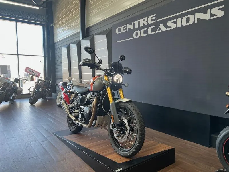 SCRAMBLER 1200 XE
