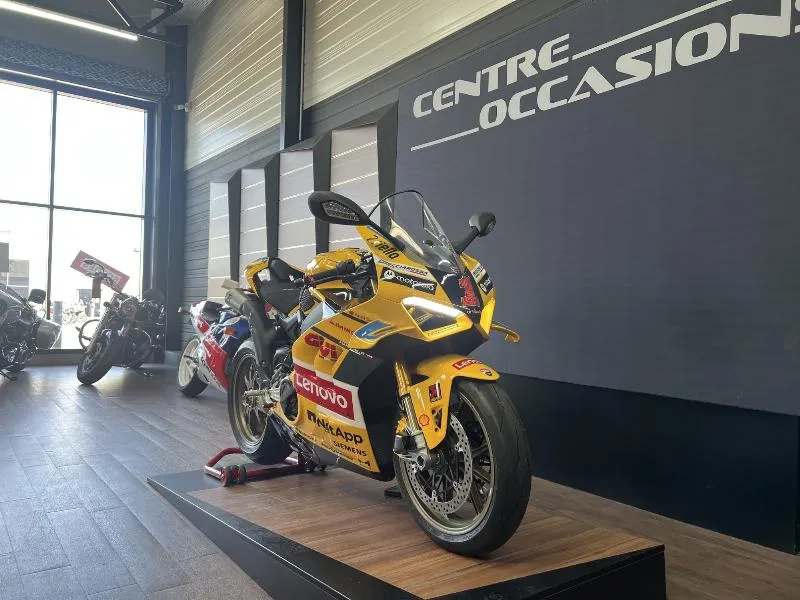 PANIGALE V4 R