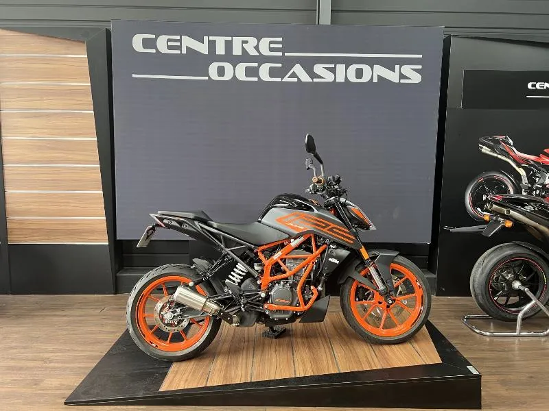 125 DUKE ABS