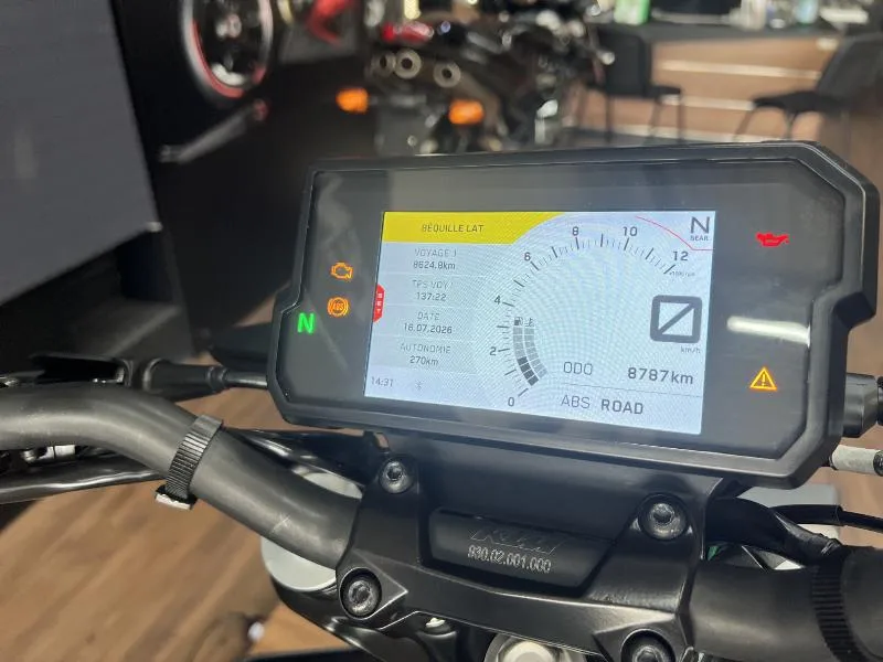 125 DUKE ABS