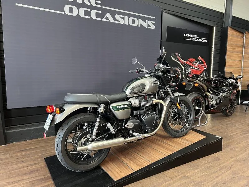 Bonneville T100