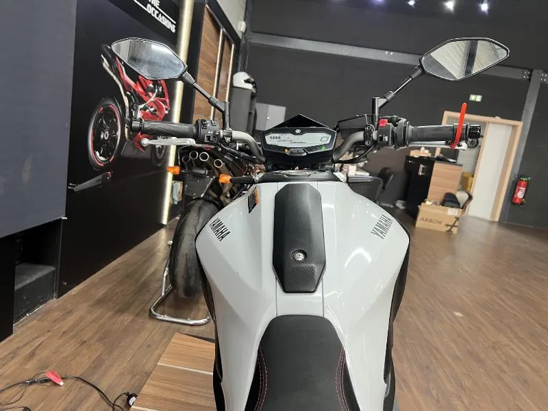 MT07 