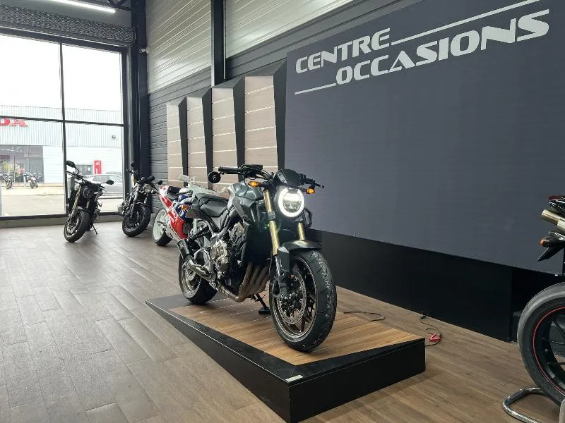 CB 650 R