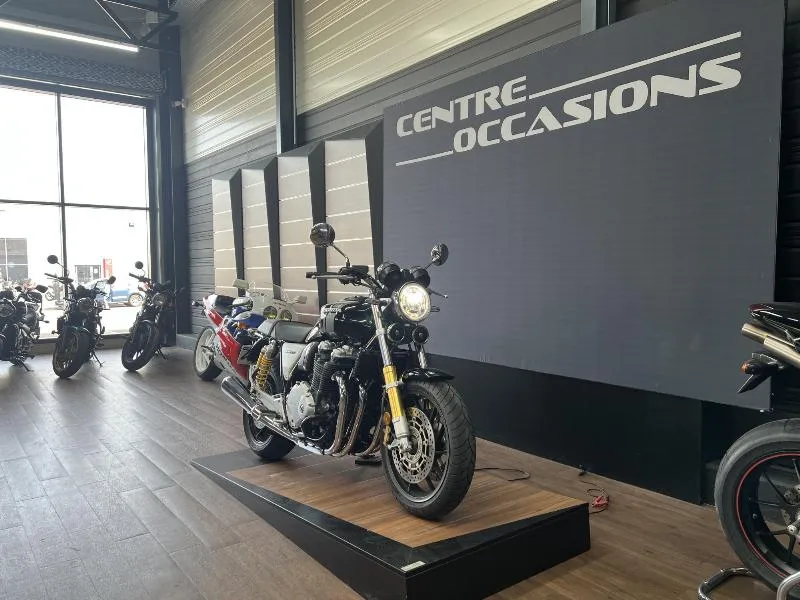CB 1100 RS