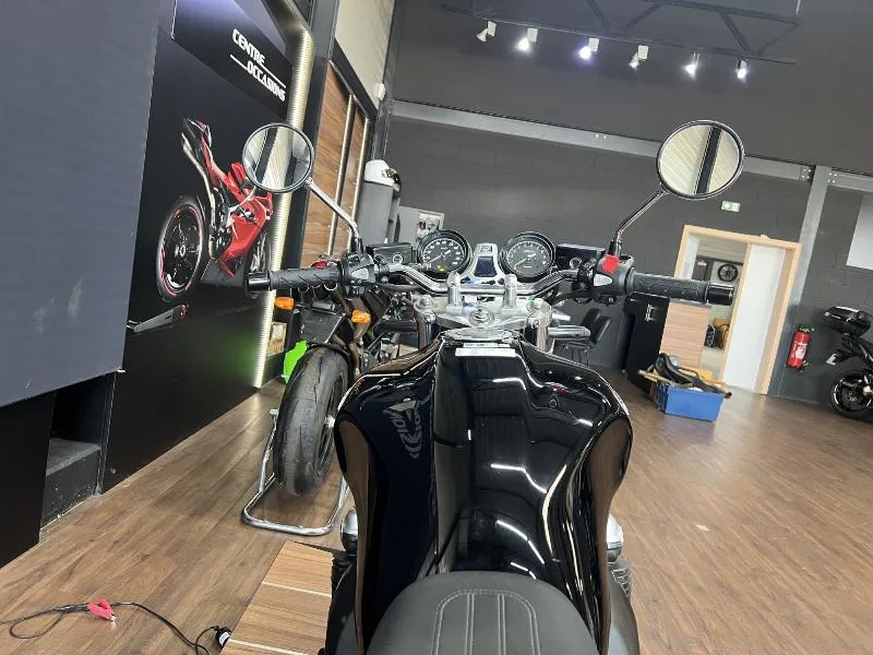 CB 1100 RS