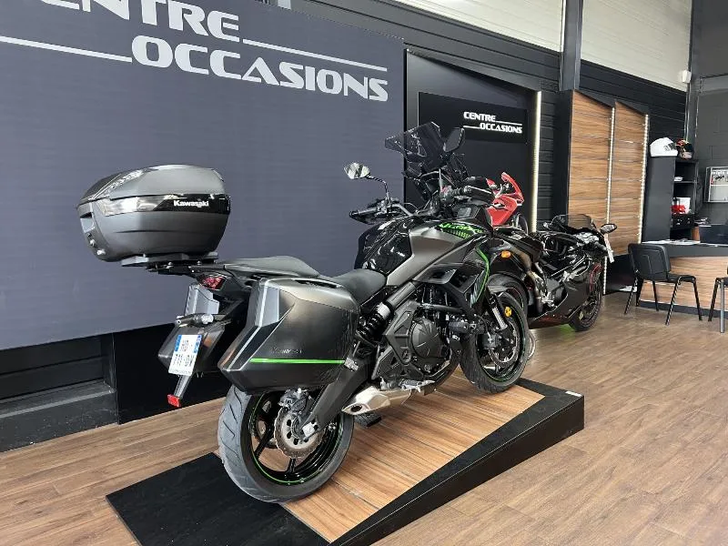 VERSYS 650 GRAND TOURER