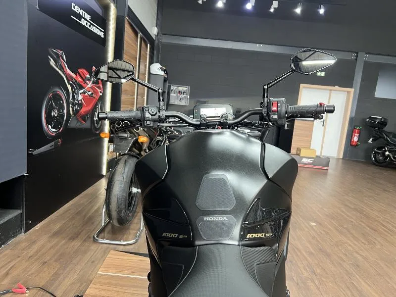 CB 1000 Hornet SP