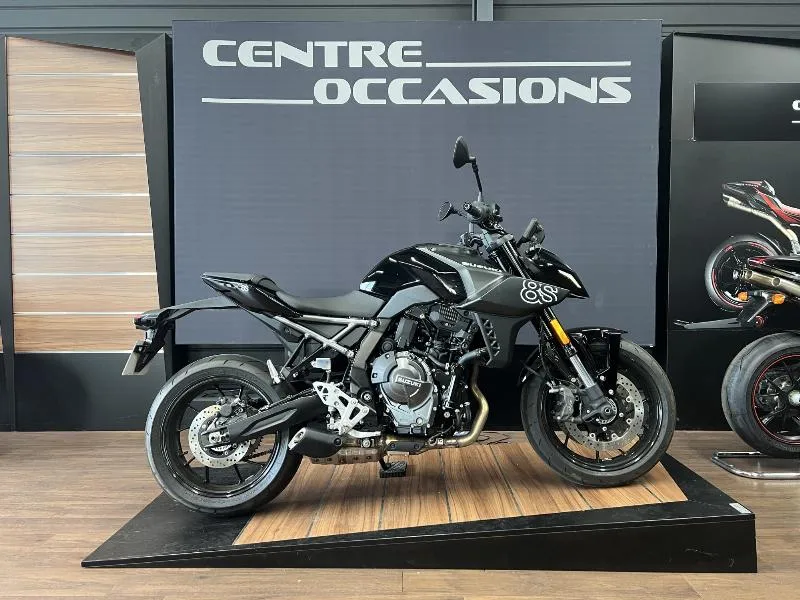 GSX8S