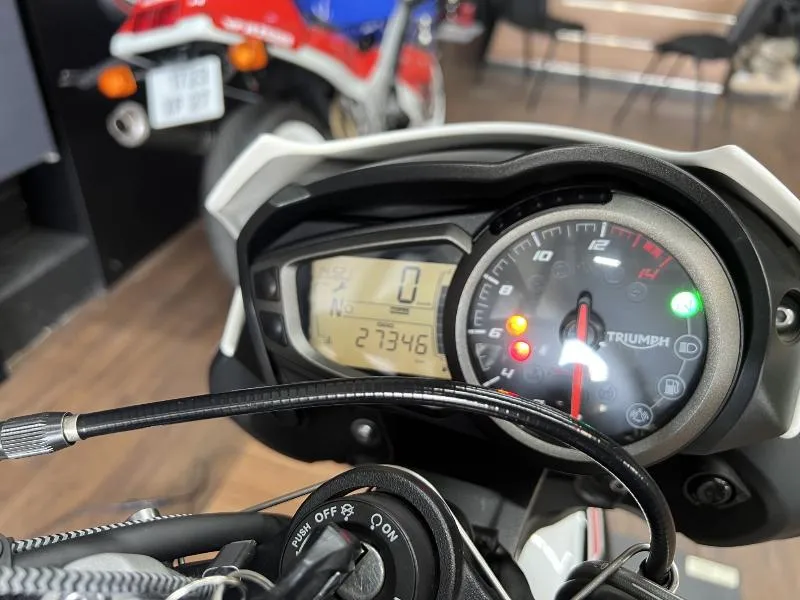 STREET TRIPLE 660 S A2