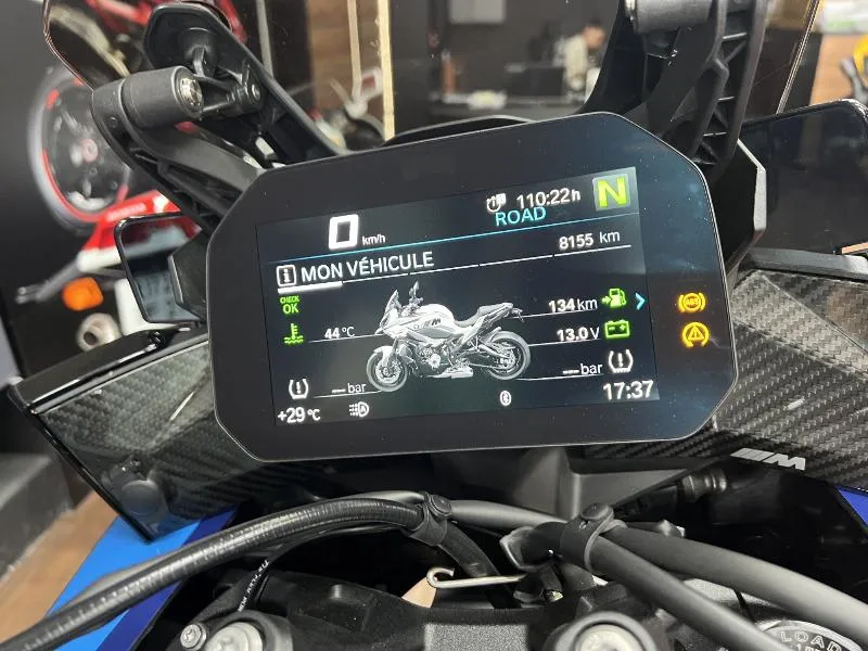 M 1000 XR