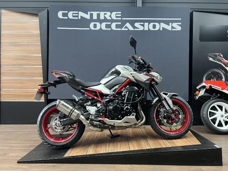 Z 900