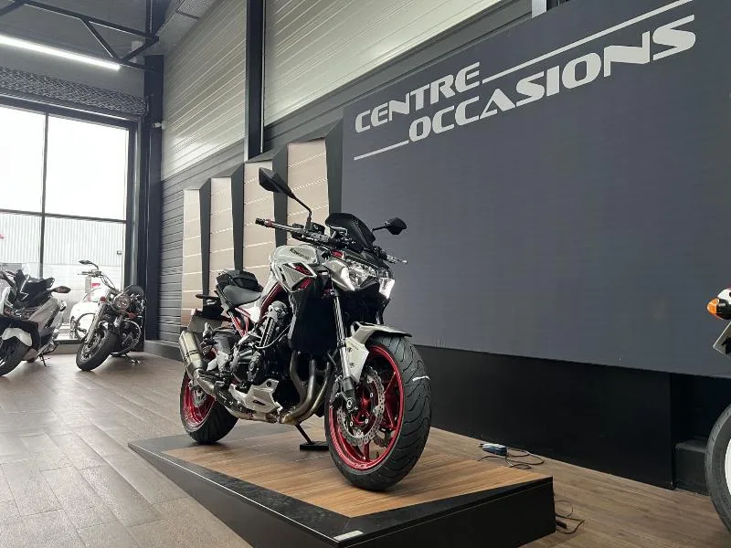 Z 900