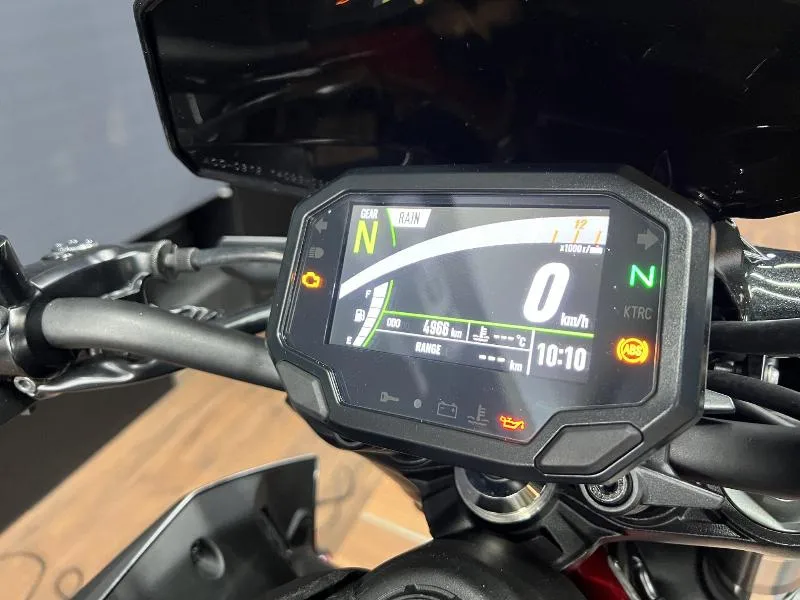 Z 900