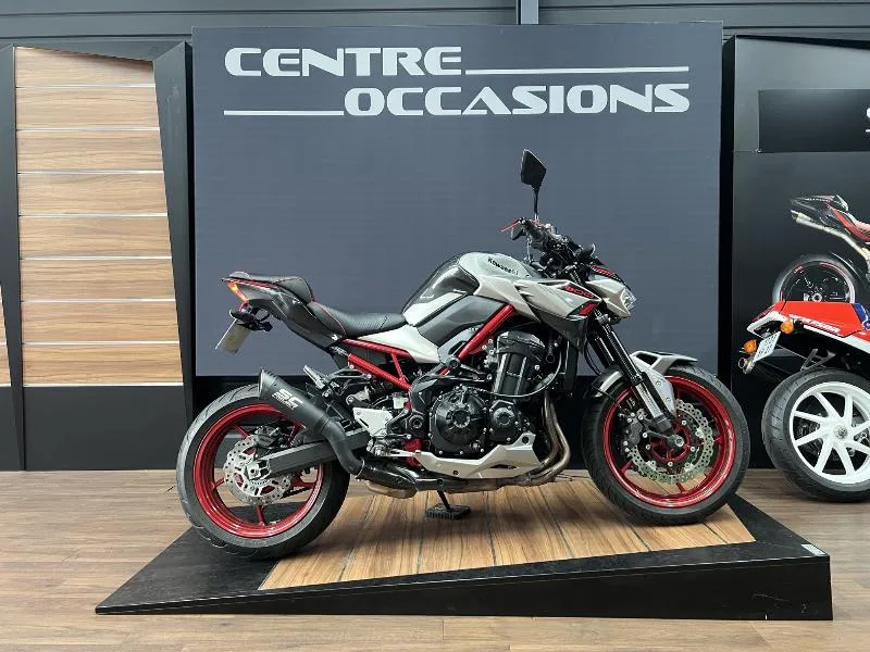 Z 900 E