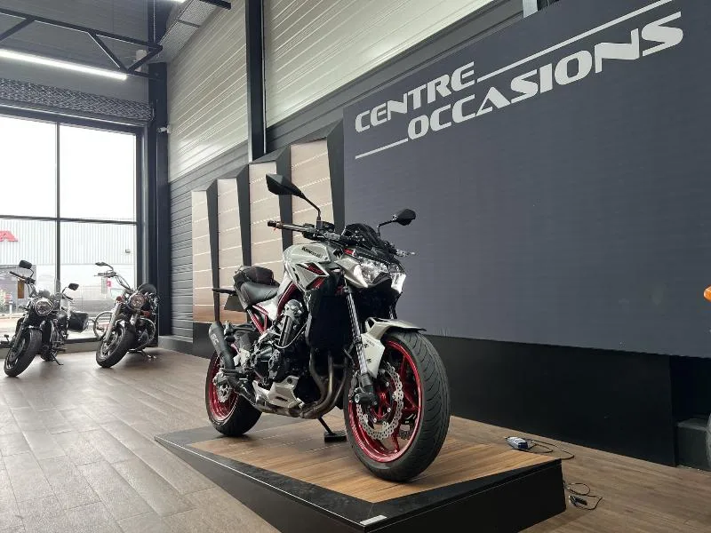Z 900 E