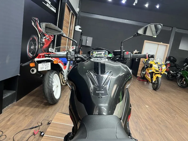 Z 900 E