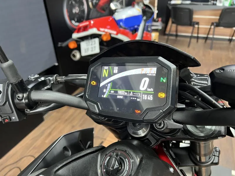 Z 900 E