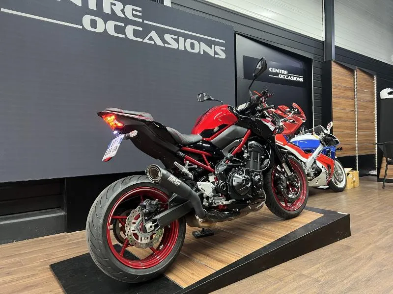 Z 900 E