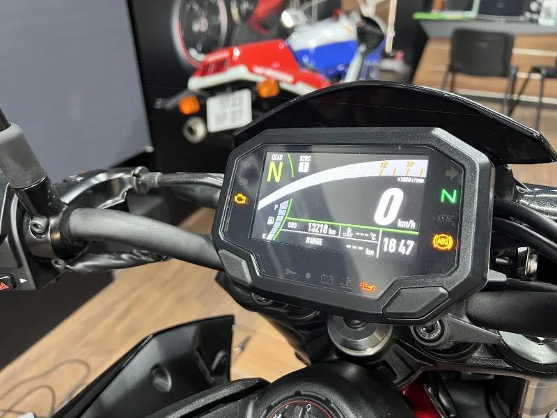 Z 900 E