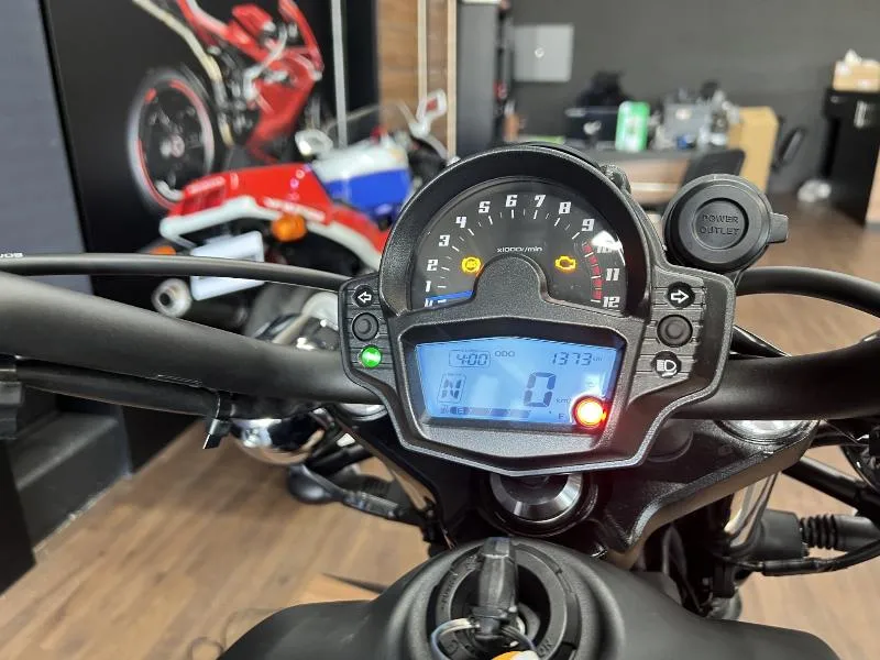VULCAN 650 S
