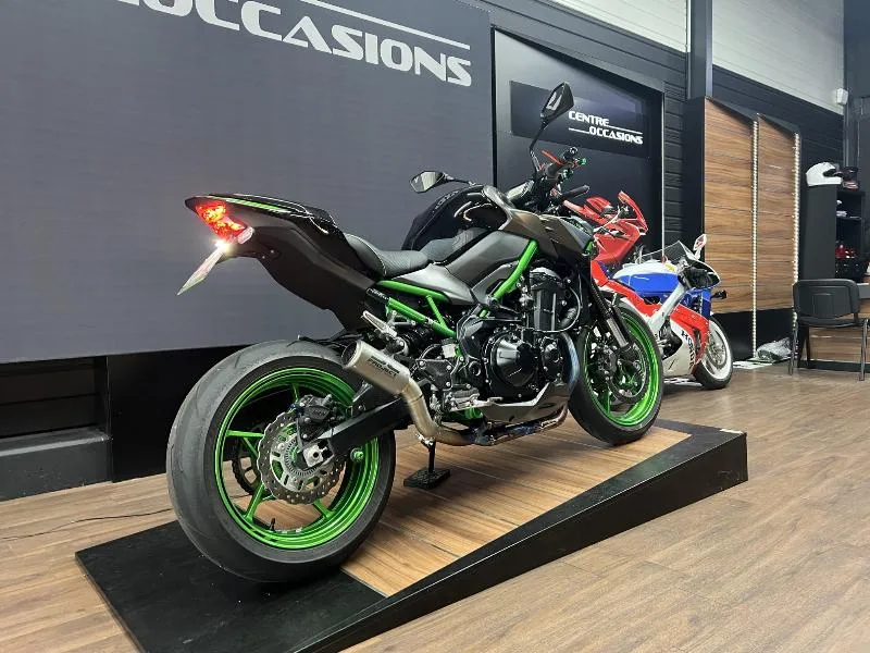 Z 900
