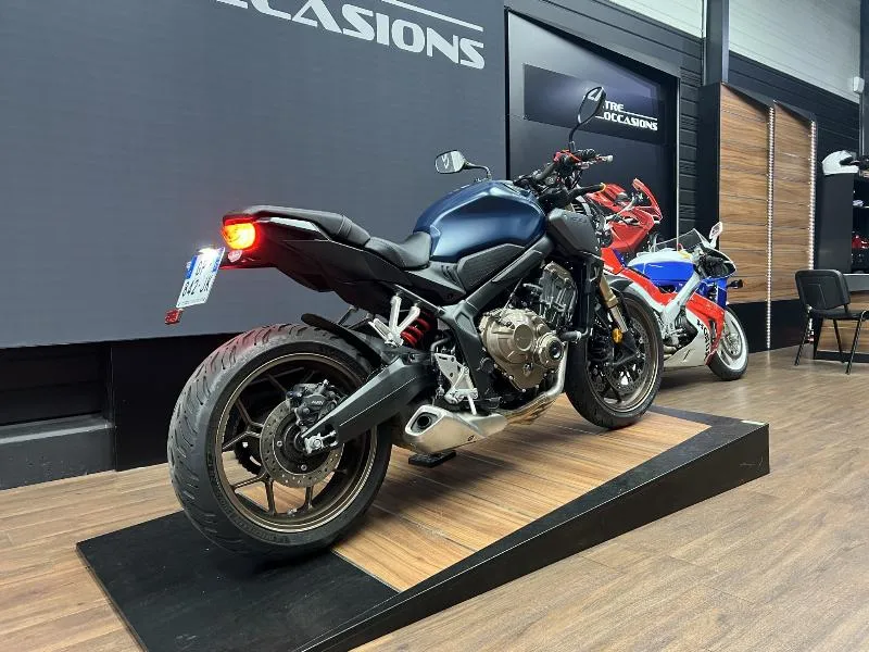 CB 650 R