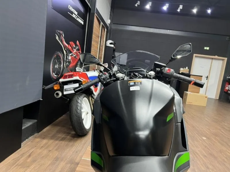 Ninja 500 SE