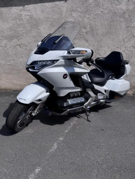 GL1800 GOLDWING