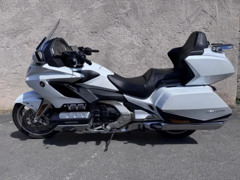 GL1800 GOLDWING