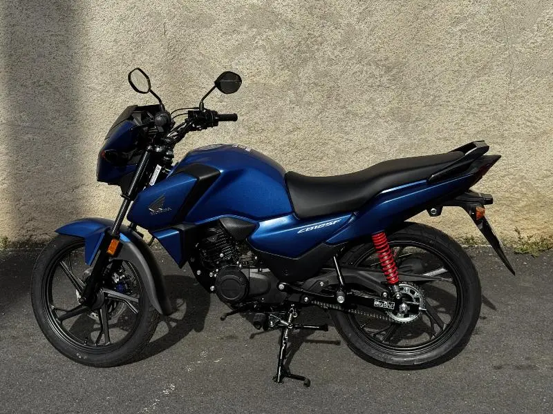 CB 125 F