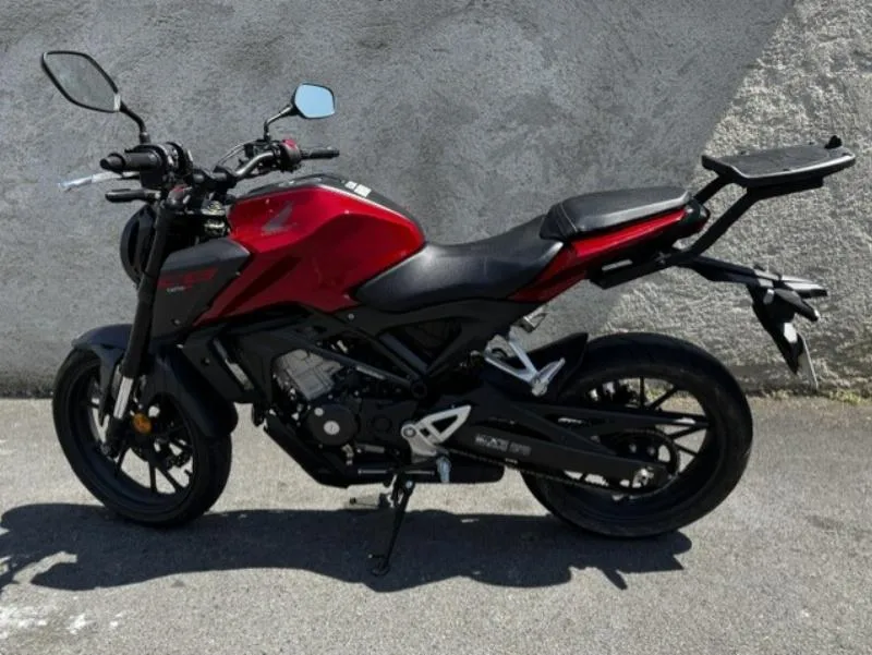 CB 125R Neo Sport Café