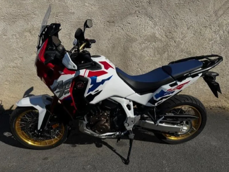 CRF 1100 L AFRICA TWIN  ADVENTURE SPORTS DCT