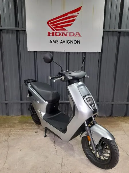 EM1 e