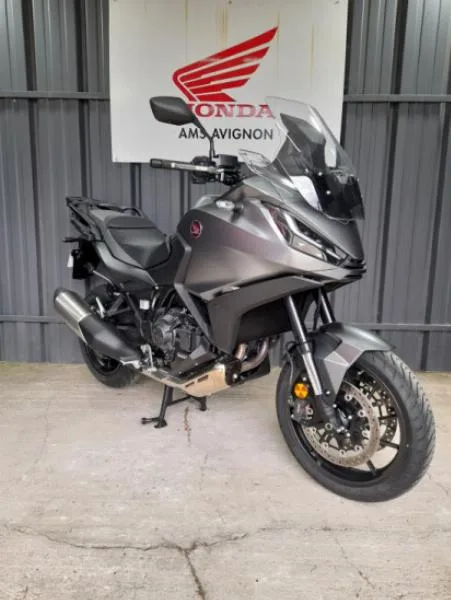 NT1100 DCT