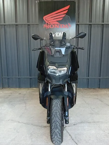 C 400 X