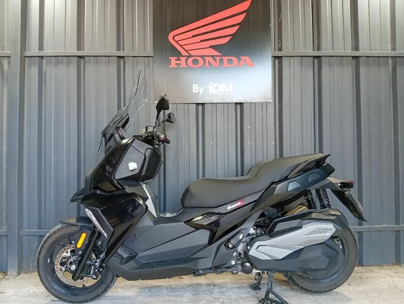 C 400 X