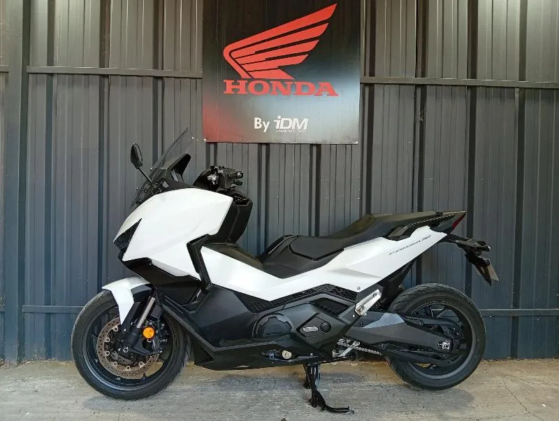 NSS FORZA 750