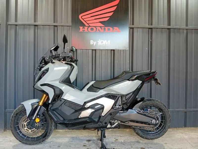 XADV 750 DCT