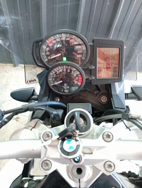 F 800 R