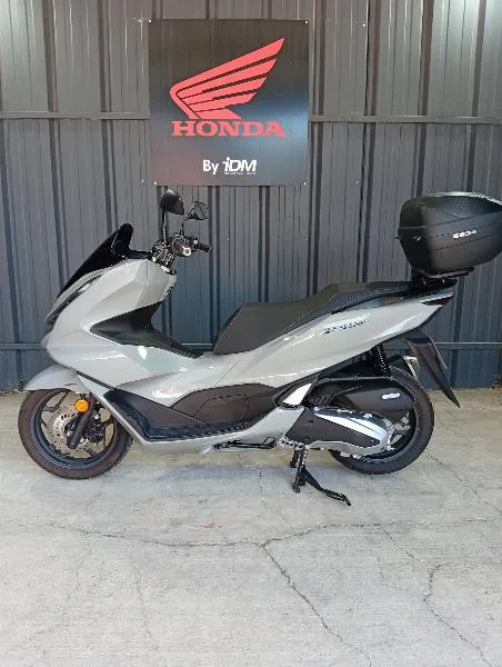 PCX 125