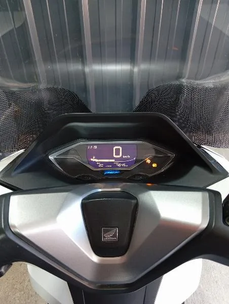 PCX 125