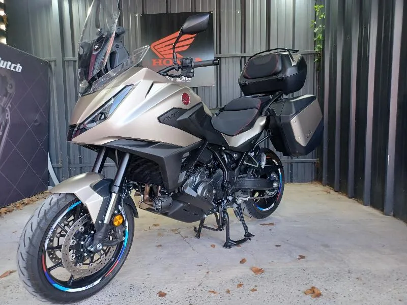 NT 1100 DCT