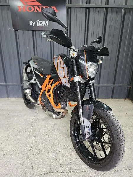 690 DUKE ABS