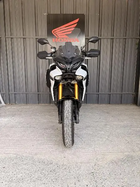 MT09 TRACER
