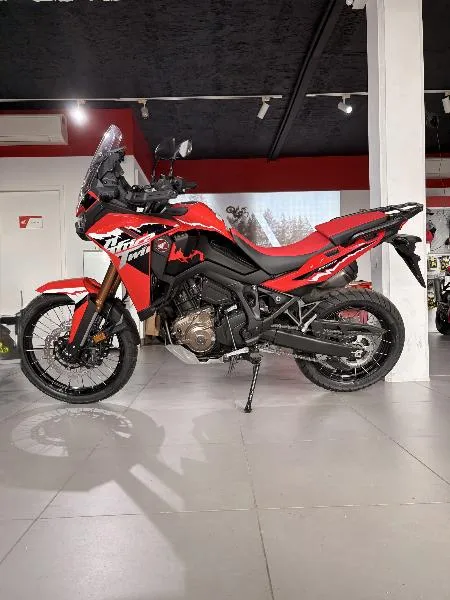 CRF 1100  L AFRICA TWIN