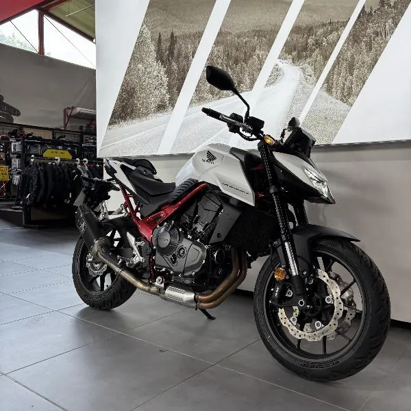 CB 750 HORNET