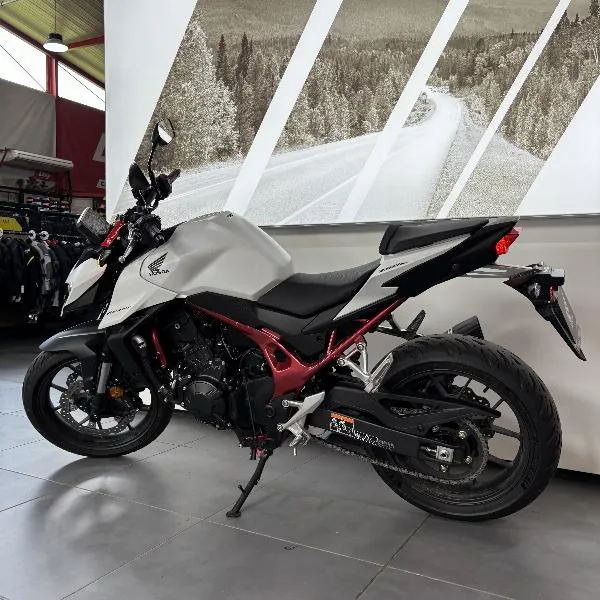 CB 750 HORNET