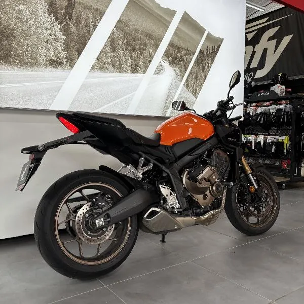 CB 650 R eClutch