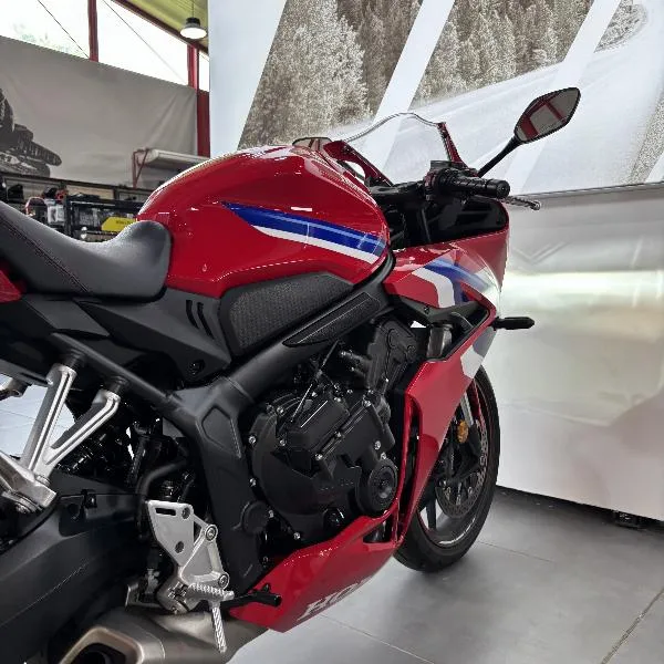 CBR 650 R ECLUTCH