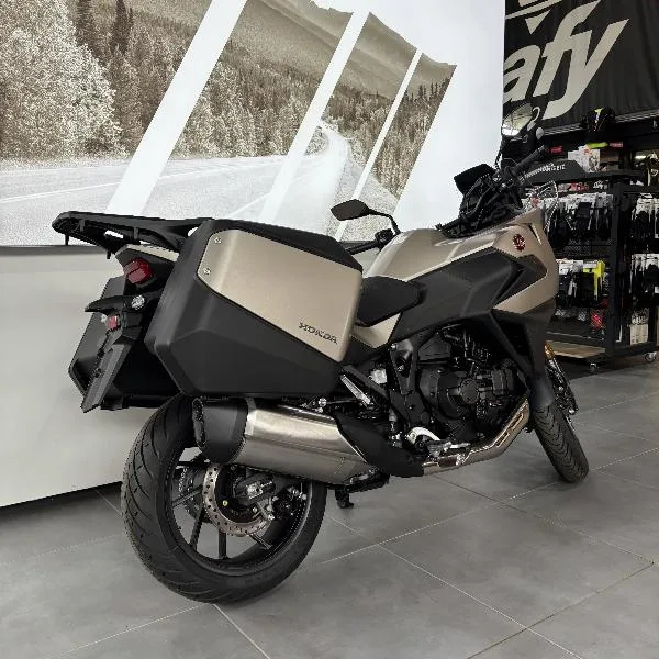 NT 1100 DCT